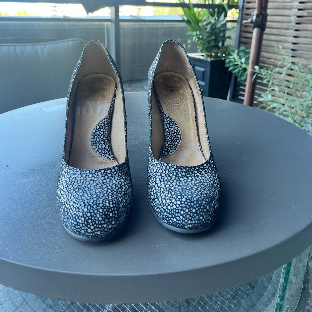 John Fluevog Black and White Speckled Round-Toe Heels
